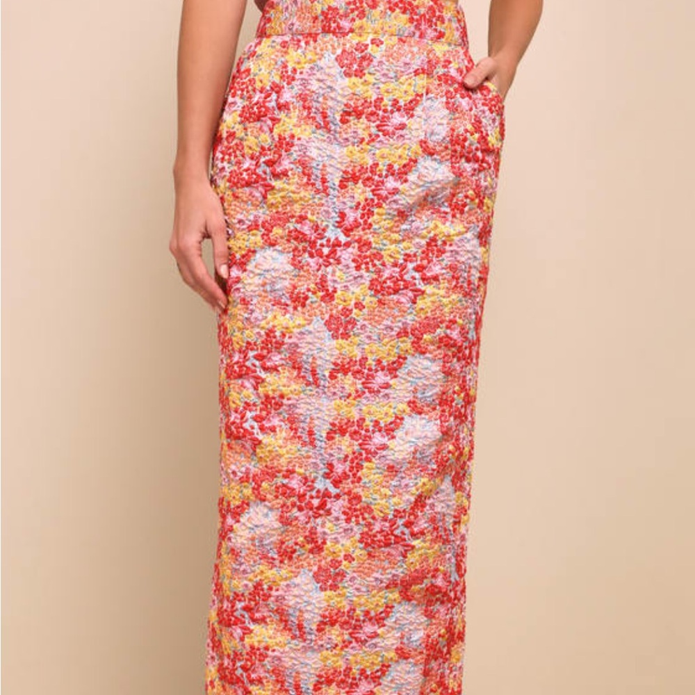 Floral Two-Piece Midi Dress with Pink Tie Straps - Picture 2 of 6